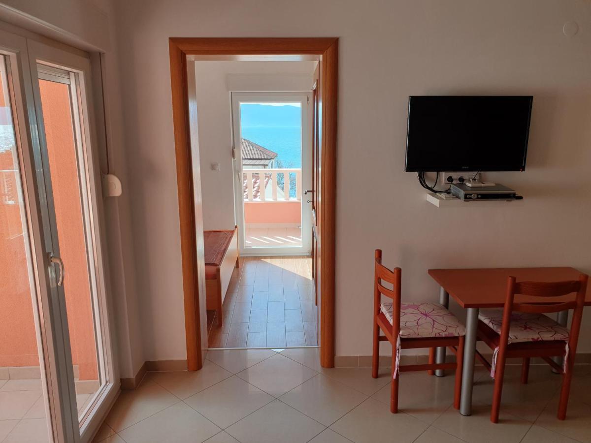 Apartments Knezovic Gradac  Kültér fotó