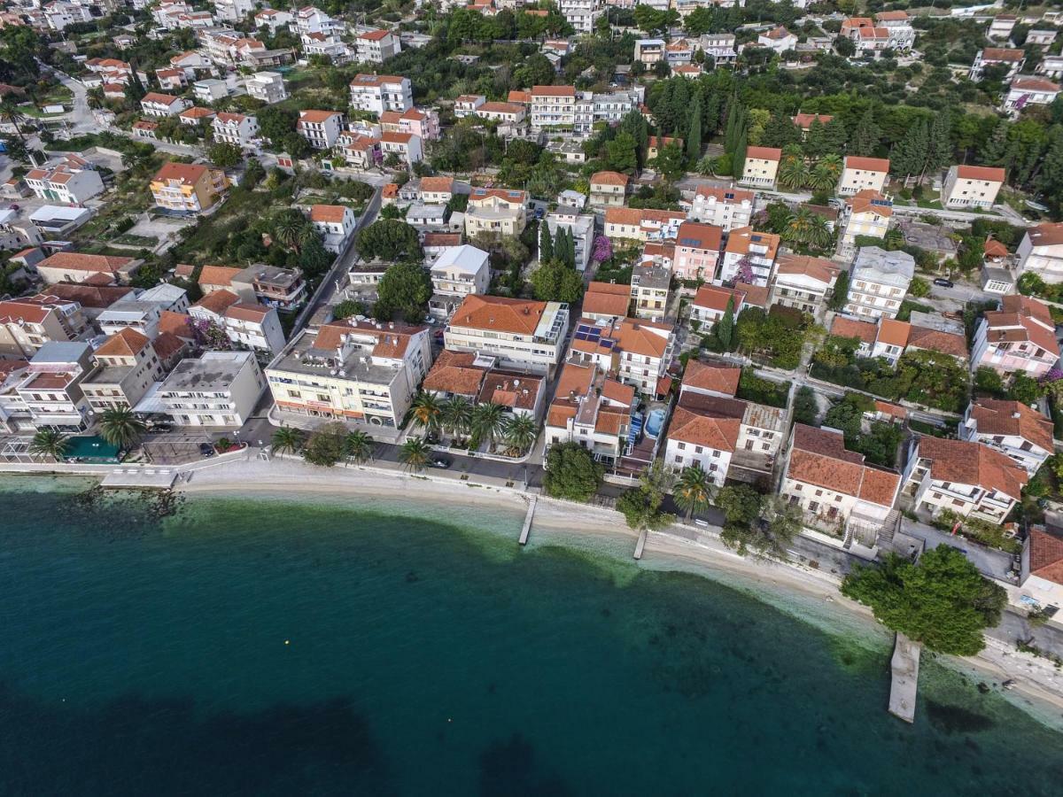 Apartments Knezovic Gradac  Kültér fotó