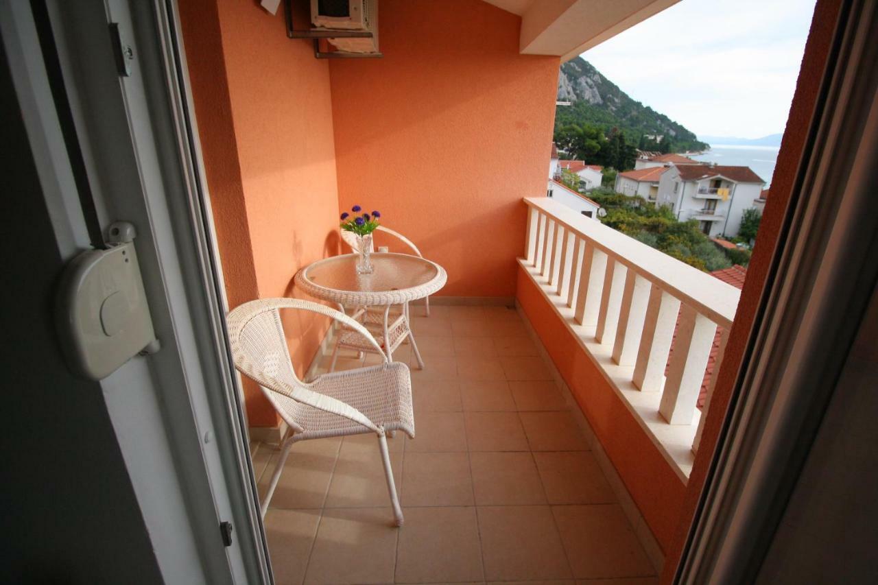 Apartments Knezovic Gradac  Kültér fotó